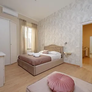 apt-julius-house.it-romehotels.com/